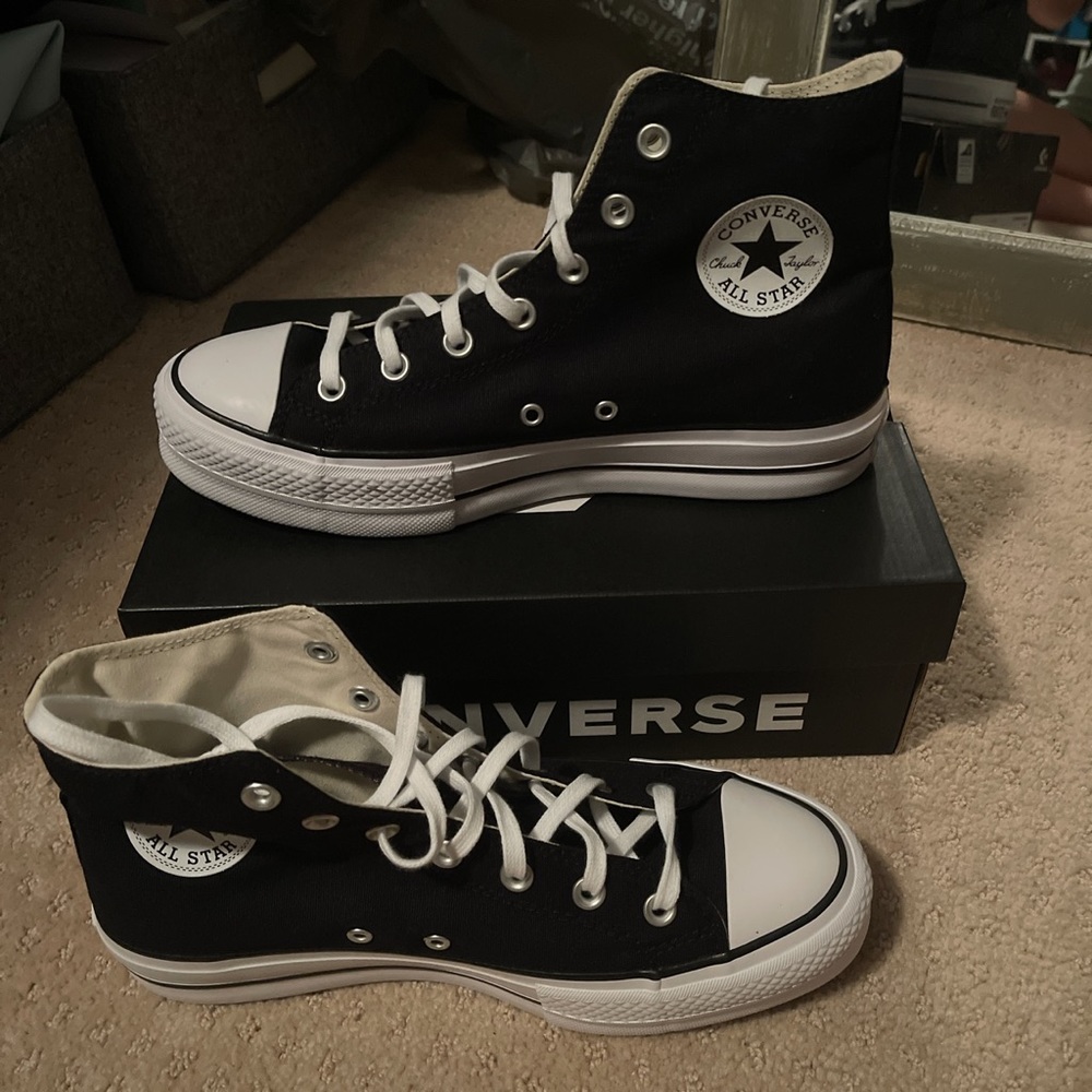 Black platform converse